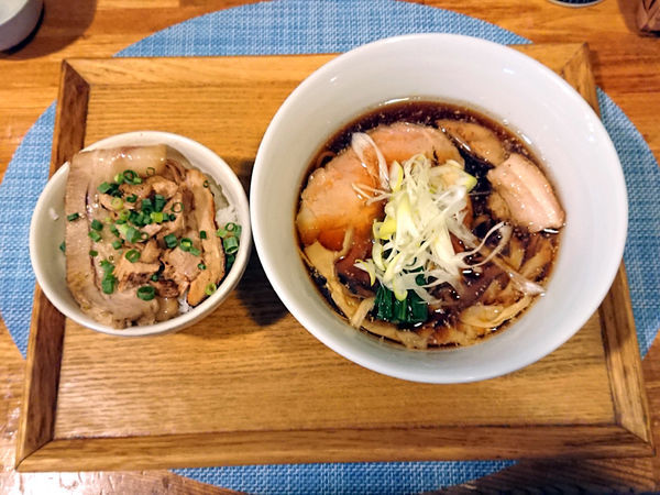 「限定 鶏豚清湯そば+ミニチャーシュー丼」@中華蕎麦 はざまの写真