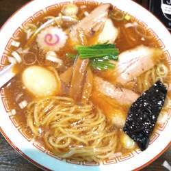 生姜醤油らぁめん 750円 味玉(CP)