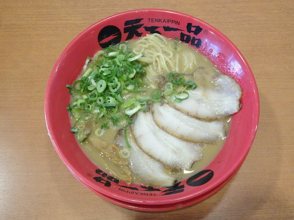 「豚トロラーメン」@天下一品 くずは店の写真