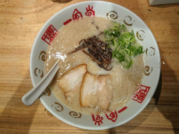 「元祖・白丸元味」@博多一風堂 大名本店の写真