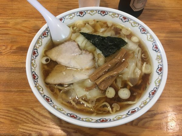 「ワンタン麺」@春木屋 荻窪本店の写真