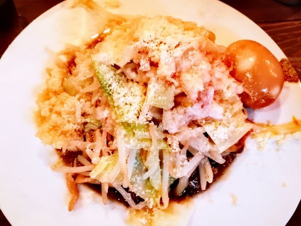 「binwan✕豚星。1500ニンニク野菜チーズ脂いずれもマシ」@binwanの写真