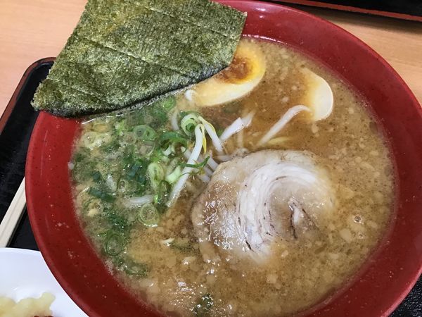 「にんたまラーメン味噌620円」@ゆにろーず 千葉ニュータウン店の写真