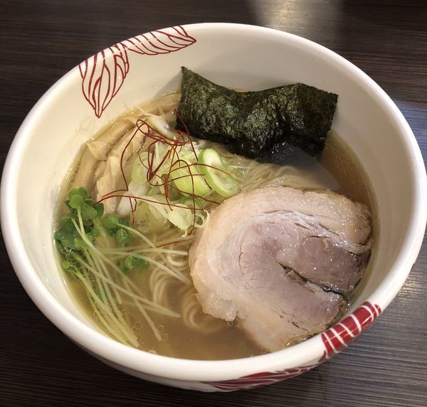 「【限定】貝出汁白醤油らーめん　800円」@麺処 あす花の写真