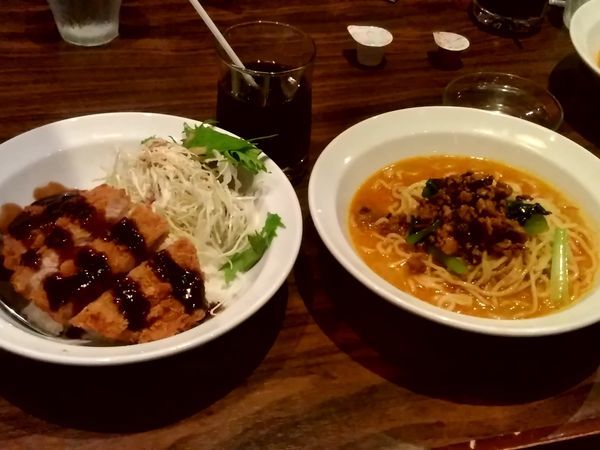 「本日の日替わり②(冷坦々麺＋豚ロースカツソース丼)980円」@上海華龍 ヤマダ電機LABI1高崎店の写真