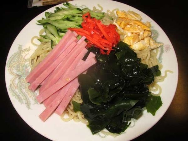 「冷やし中華　800円」@大釜 本店の写真