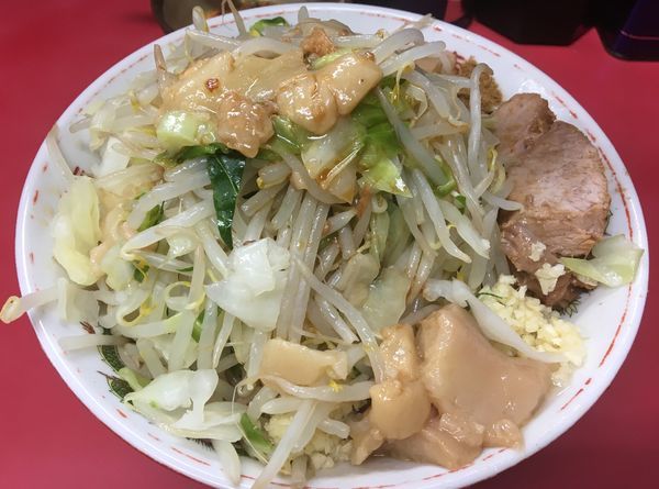 「大汁なし  玉子  全部  ニンニク多め」@ラーメン二郎 環七一之江店の写真