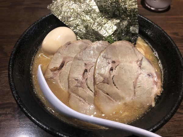 「特製濃厚煮干し」@煮干し中華そば 麺屋一禾の写真
