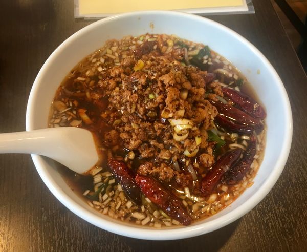 「台湾ピリ辛汁麺 1000円」@中国料理 桜花亭の写真