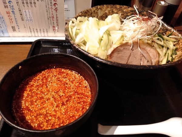 「広島つけめん　限定」@三ツ矢堂製麺 川越店の写真