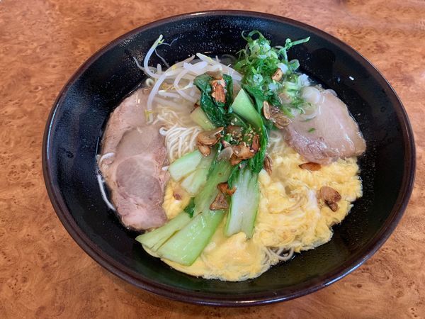 「青(チン)にん玉子らーめん」@LOVE&SALT らーめん味やの写真