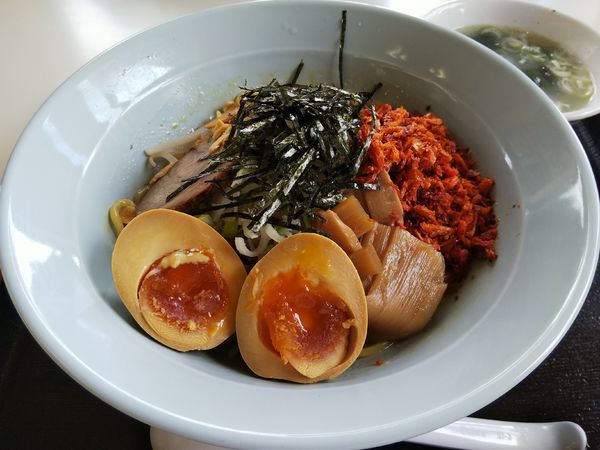 「油そば　＋やみつきスパイス」@くるまやラーメン 松本渚店の写真