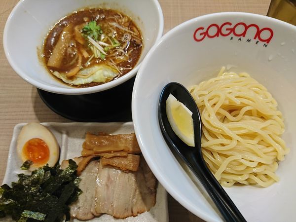 「特製ホルモンつけ麺(1180円)」@GaGana RAMENの写真