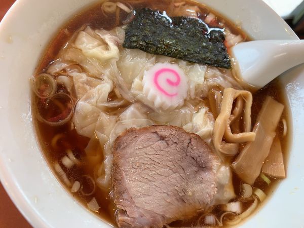 「ワンタンメン750円」@草むらの写真