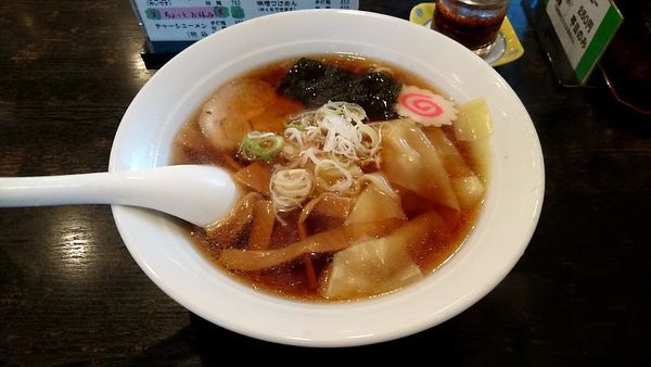 「ワンタン麺手打ち」@しなそば家の写真