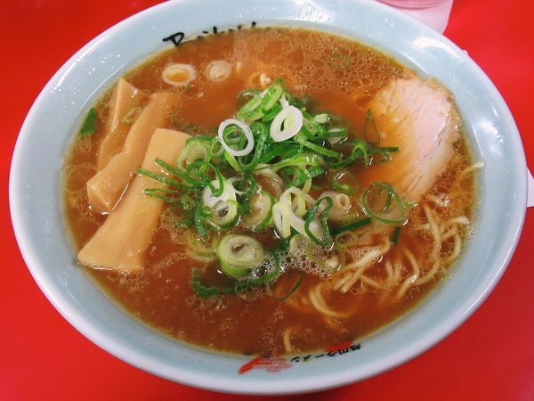 「醤油らーめん（800円）」@梅光軒 旭川本店の写真