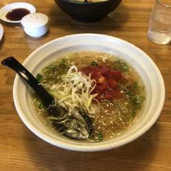 トマト塩ラーメン