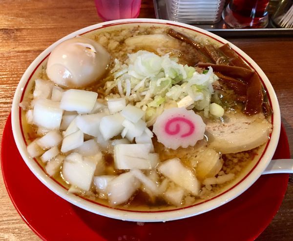 「肉煮干中華」@肉煮干し中華そば さいころの写真