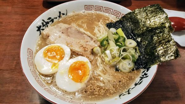 「味玉ラーメン」@おめでたいの写真