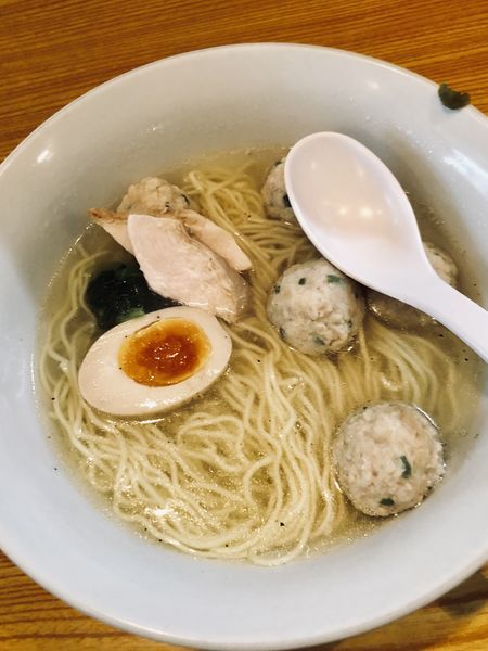 「鶏つみれそば しお」@支那そば 一本気の写真