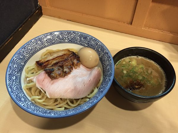 「特製豚骨魚介つけ麺」@濃厚つけ麺・ラーメン 八重桜の写真