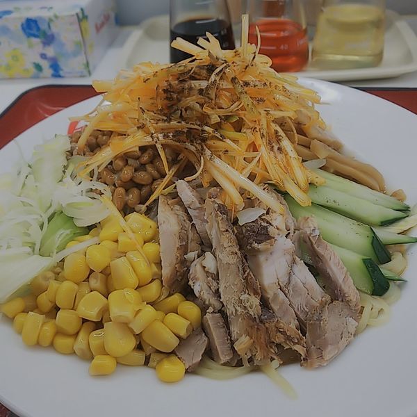 「【期間限定】冷し味噌＋辛味ネギ＋納豆」@くるまやラーメン 東村山店の写真