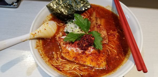 「赤らーめん中盛　新メニュー」@Soy Sauce Ramen Janya 醤屋の写真
