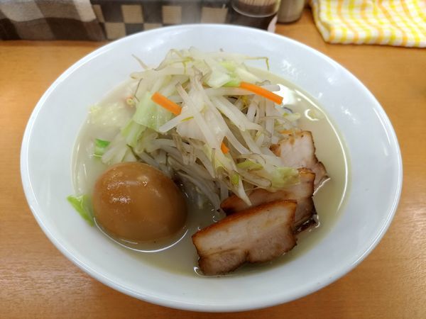 「鶏ぶた塩タンメン＋半熟味玉」@富白 御徒町本店の写真