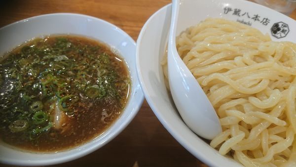 「つけそば＋大盛り」@中華そば つけそば 伊蔵八 本店の写真