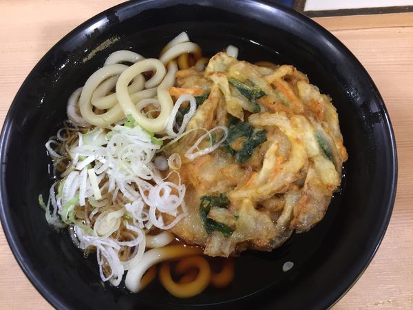 「かき揚げうどん¥400」@そば処中山道 エキュート大宮ノース店の写真