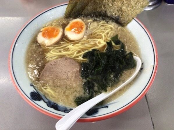 「ラーメン+サービス煮卵」@ラーメンショップ 122号騎西店の写真