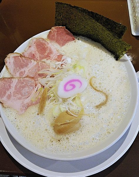 「鶏そば 全のせ 880円」@鶏そば 啜るの写真