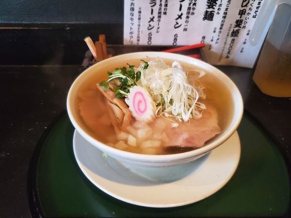 「塩らーめん【大盛】」@よろづ屋の写真