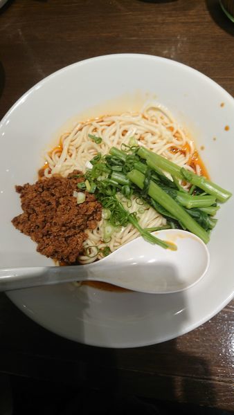 「成都式汁無し担々麺」@六坊担担面の写真