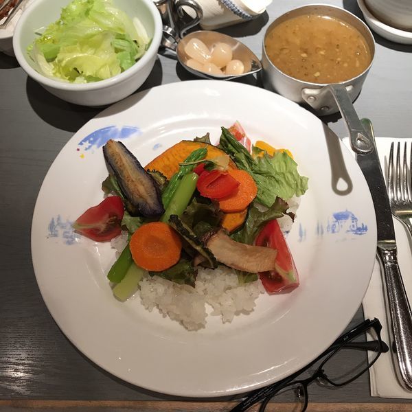 「冷やし野菜カレー」@おまかせ亭の写真