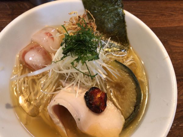 「ゲリラ限定:冷やし塩煮干しそば800円」@麺道 麒麟児の写真