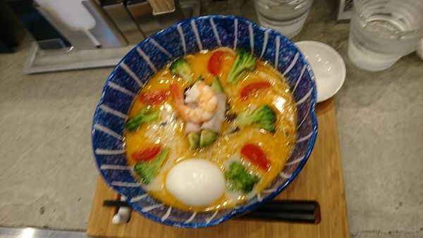 「川 味玉」@ラーメンクワトロの写真