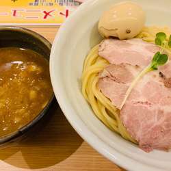 特製濃厚豚骨魚介つけ麺大盛り