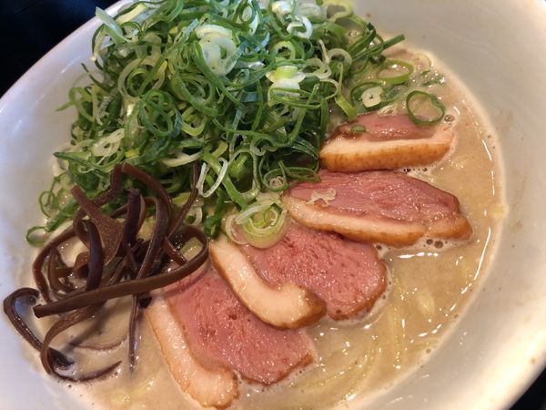 「鶏白湯ラーメン」@濃極 鹿児島地鶏ラーメン ちらん - CHIRAN - 京橋店の写真