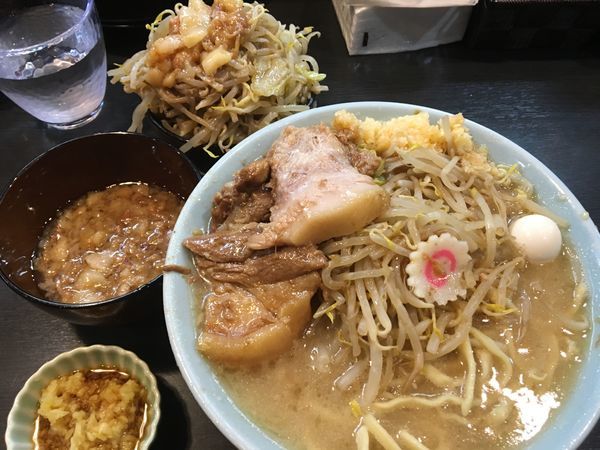 「豚増しラーメン(野菜増し+アブラ増し+生姜ダレ)」@自家製麺 No11の写真