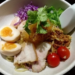 リトルアジアの画像