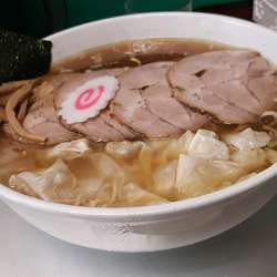 チャーシューワンタン麺