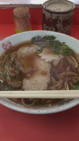 「中華そば」@朱華楼 川口店の写真