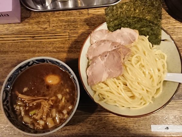 「特製濃厚鶏つけ麺」@新橋 纏の写真