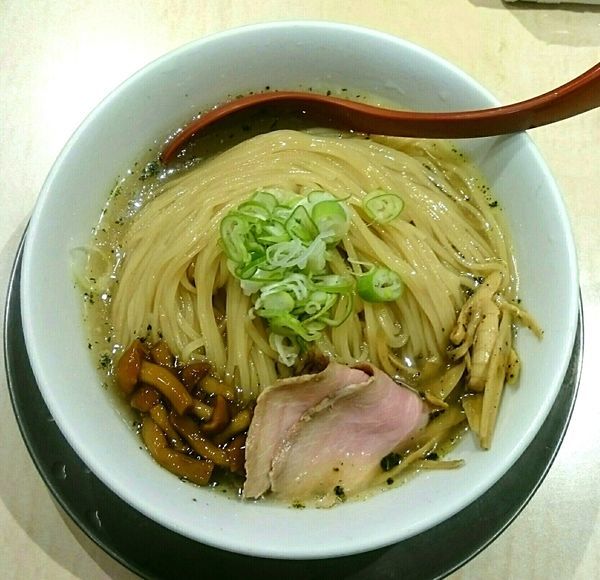「冷やがけ中華そば(塩)【夏期限定】」@食堂 七彩の写真