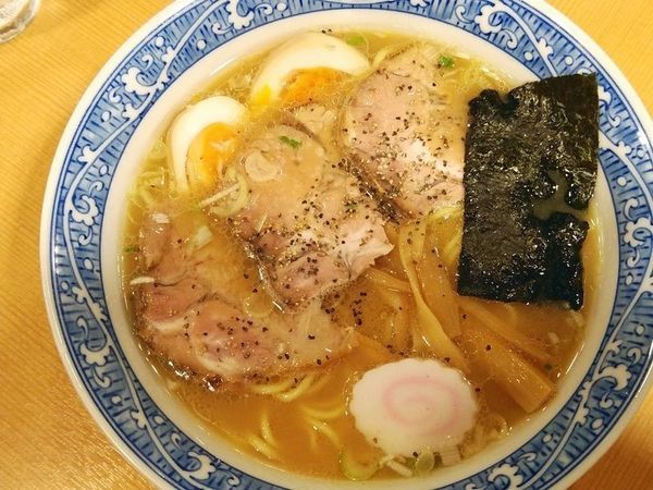 「特製中華そば」@中華そば 青葉 錦糸町店の写真