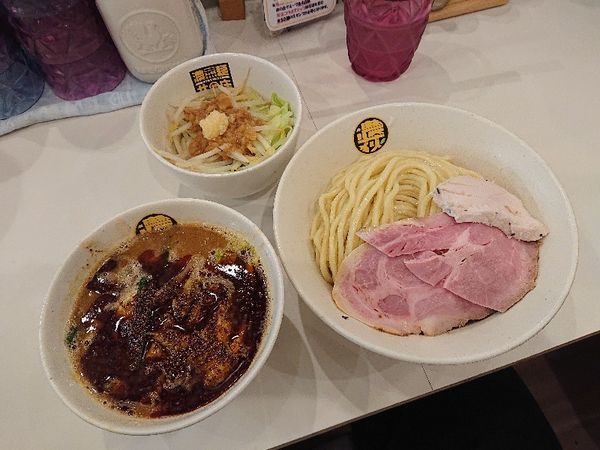 「辛辛濃菜つけ麺（中）、ジロベジ」@濃菜麺 井の庄 荻窪店の写真