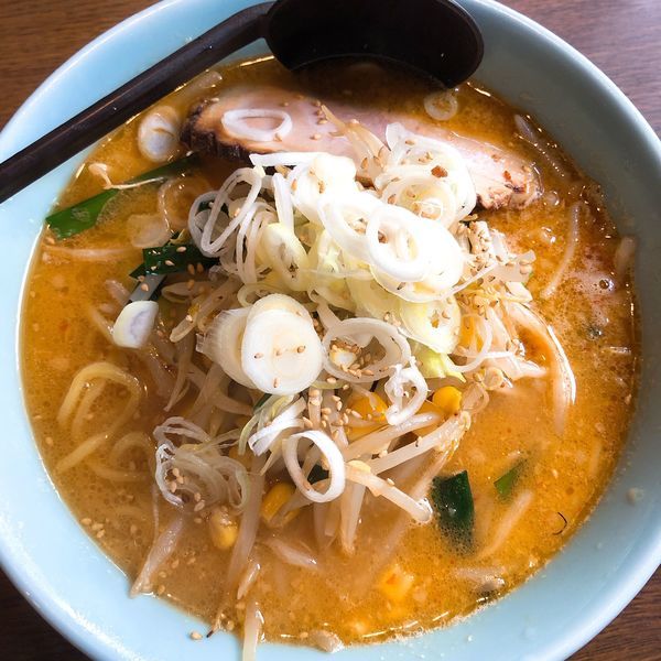 「白味噌ラーメン」@らーめん じゃんじゃんの写真