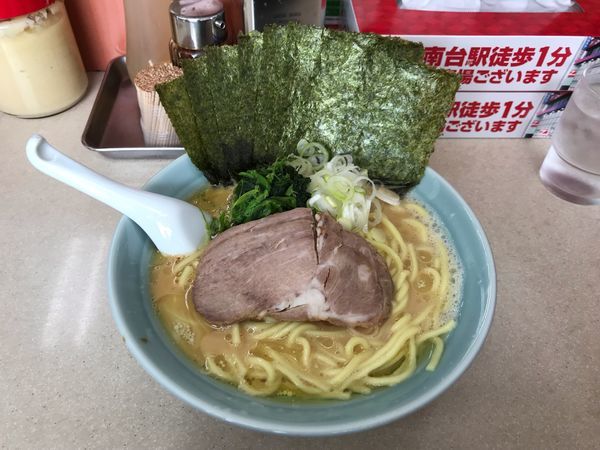 「ラーメン 中盛り」@寺田家 本店の写真