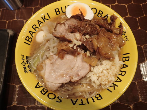 「豚そば(750円)」@茨城豚そば 特龍 本店の写真